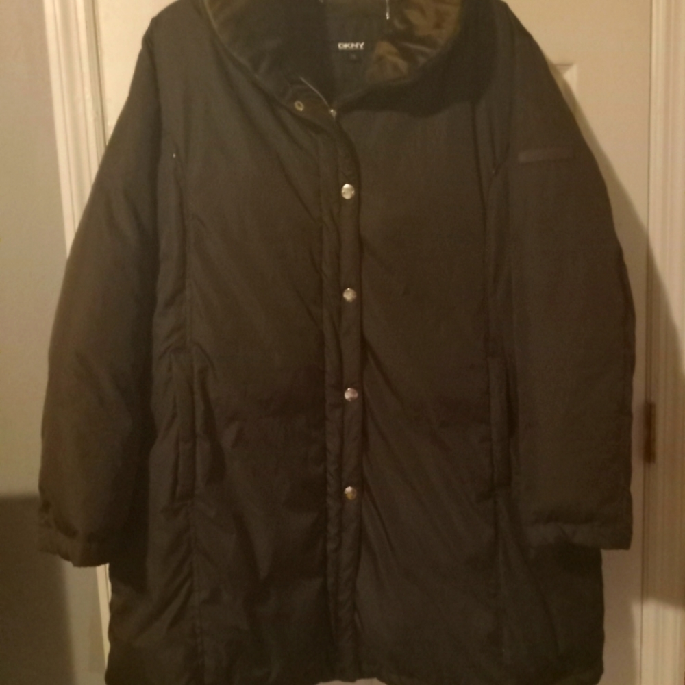 DKNY PUFFER JACKET
